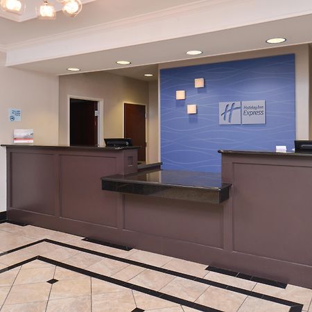 Holiday Inn Express & Suites San Antonio South Eksteriør bilde