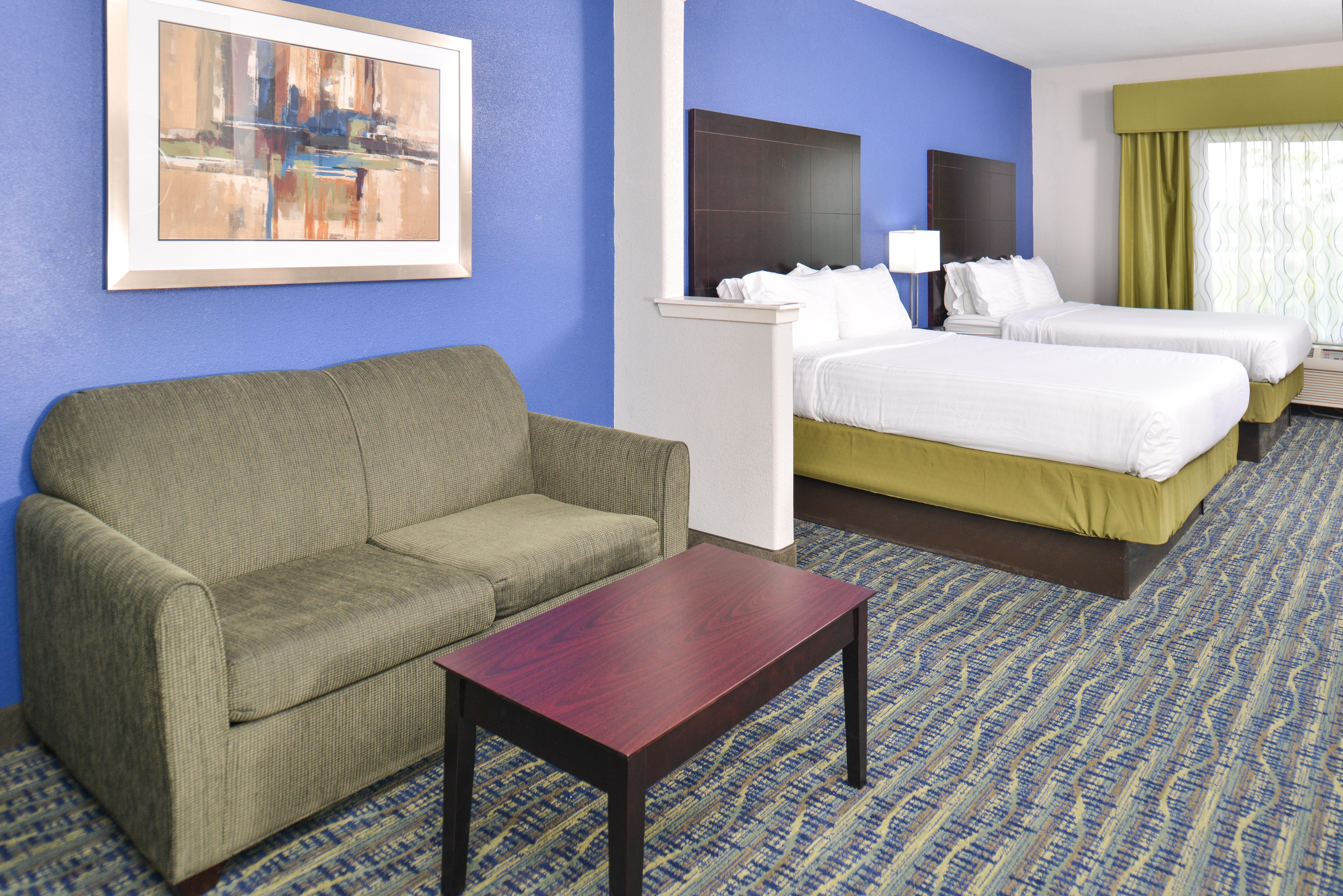 Holiday Inn Express & Suites San Antonio South Eksteriør bilde