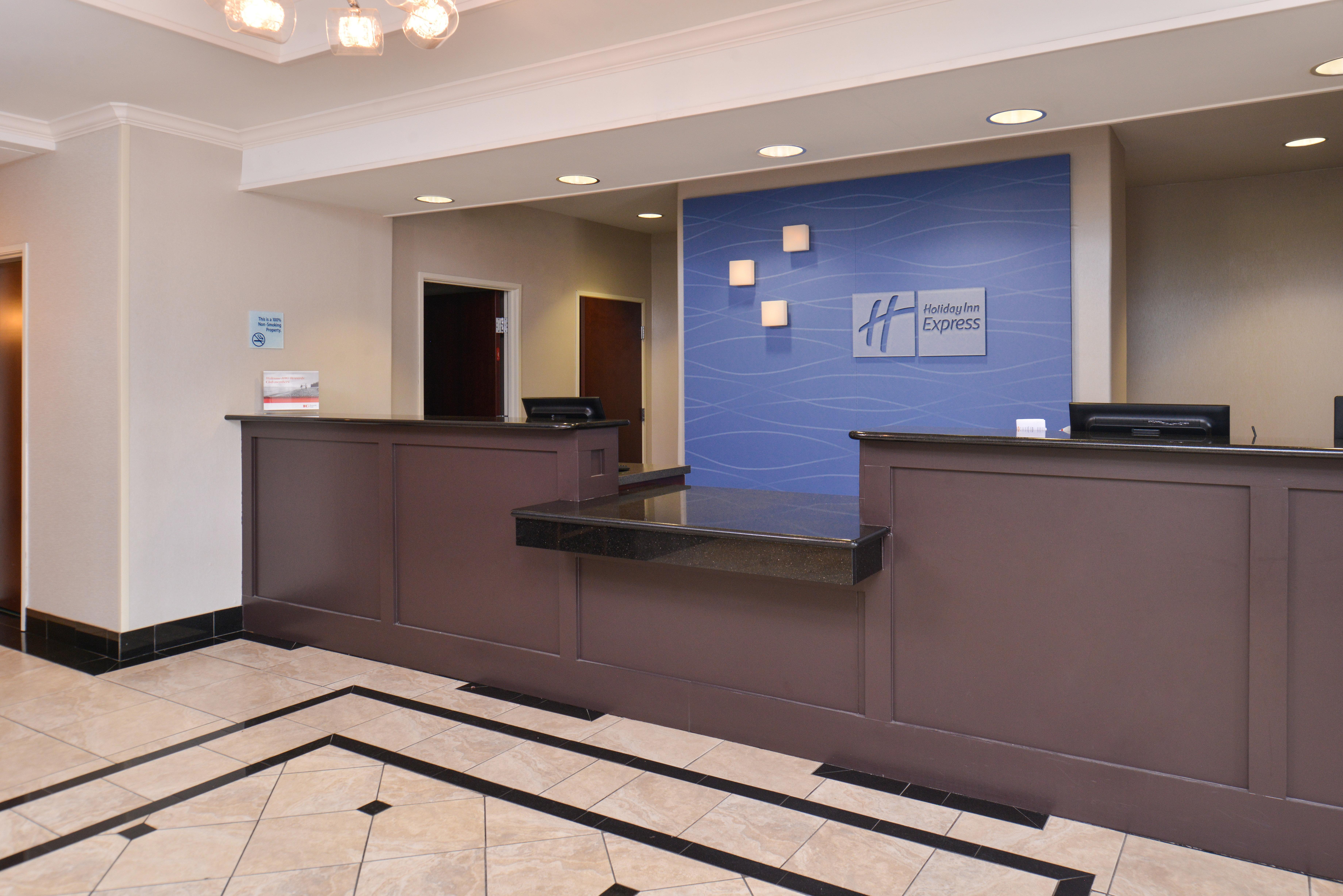 Holiday Inn Express & Suites San Antonio South Eksteriør bilde