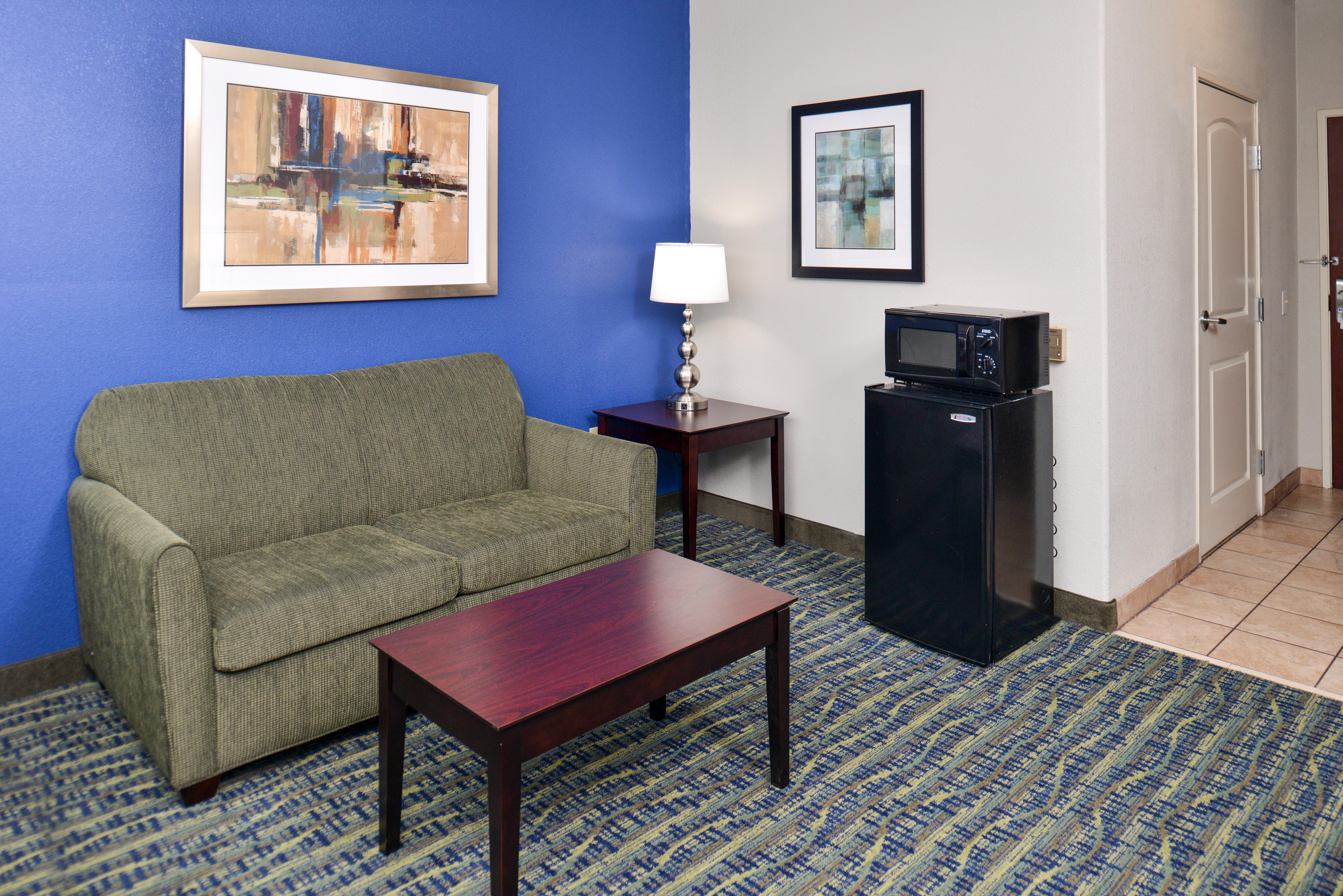 Holiday Inn Express & Suites San Antonio South Eksteriør bilde