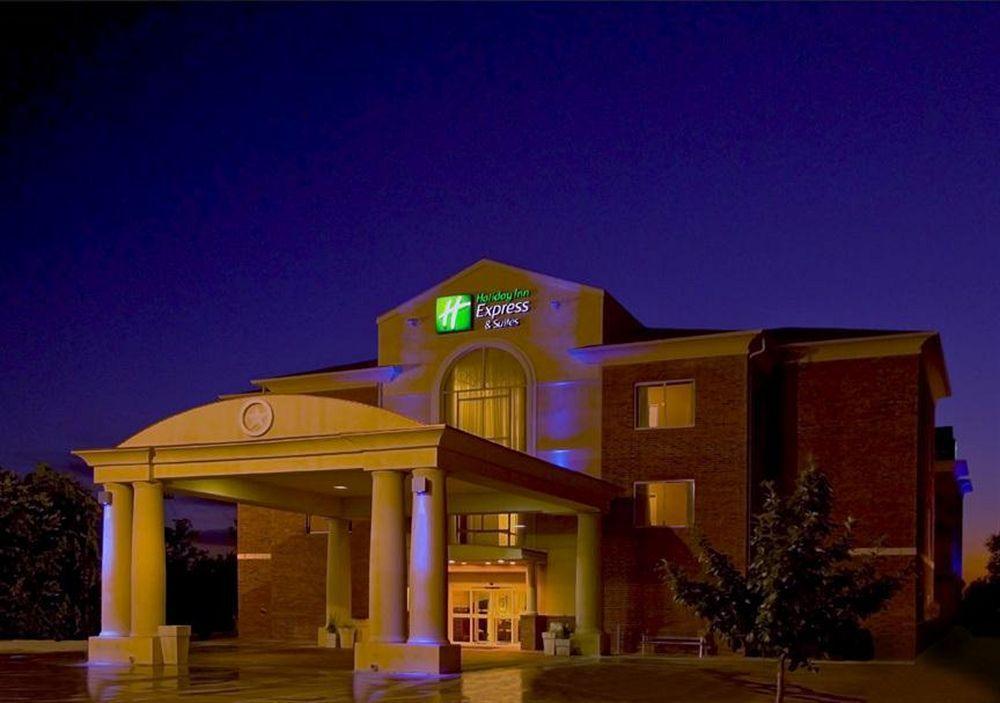Holiday Inn Express & Suites San Antonio South Eksteriør bilde